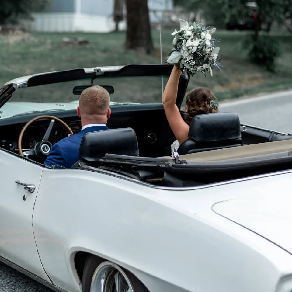 Bride & Groom in car